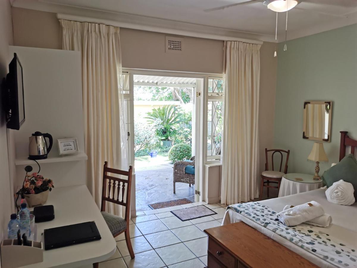 Eight Palms Hotel Port Edward Luaran gambar